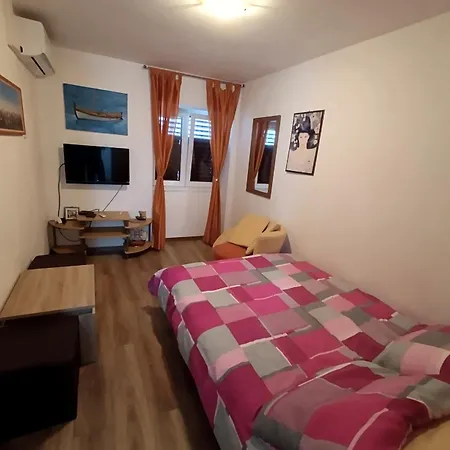 Holiday Home Ana Ferienhaus Prvić Luka