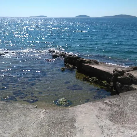 Holiday Home Ana * Prvić Luka